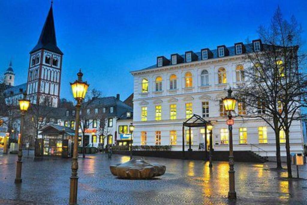 3-Zimmer Mitten In Siegburg Exteriör bild